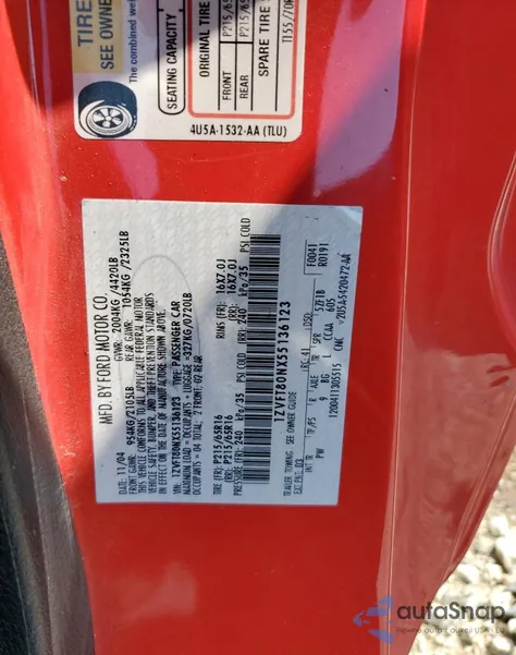 2005 Ford Mustang from USA, damaged, VIN 1ZVFT80NX55136123